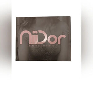 Niidor NWT Nude Silicone Adhesive  Brassiere Size A Cup
